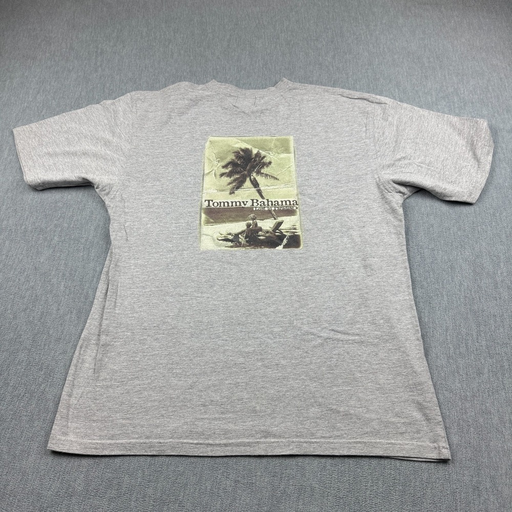 Tommy‎ Bahama Shirt Mens Medium/Large Gray Lost in Paradise Crewneck Palm Beach